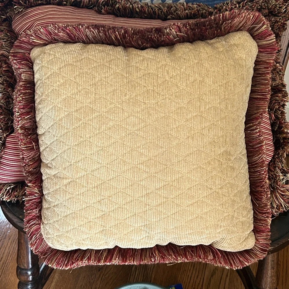 Ethan Allen square throw